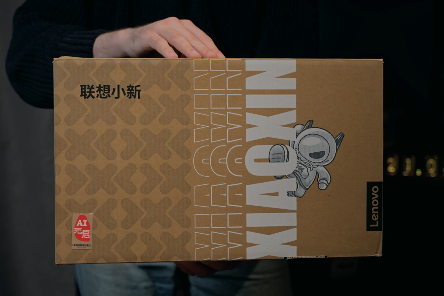 Обзор Lenovo Xiaoxin Pro 14 GT 2025 — что ты получишь за эту цену? Сравниваем Ultra 9 vs Ryzen 9!