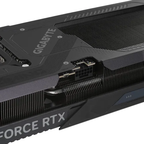 Видеокарта GIGABYTE GeForce RTX 5070 GAMING OC [GV-N5070GAMING OC-12GD]
